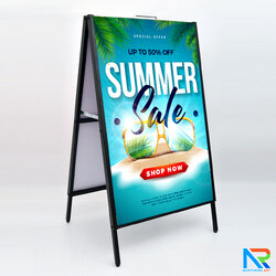 ป้ายตั้งพื้นเหล็ก สีดำ มีด้ามจับ ขนาด (W)60 x (H)90 cm. โชว์งานพิมพ์ 2 ด้าน พับเก็บได้ เคลื่อนย้ายสะดวก