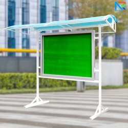 บอร์ดติดประกาศตู้กระจก พร้อมหลังคาโพลีคาร์บอเนต พื้นบอร์ดกำมะหยี่สีเขียว กระจกบานเลื่อนพร้อมกุญแจล็อค พร้อมติดตั้งภายนอกอาคาร