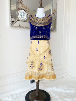 ชุดแขกหรูหรา ชุดสาวน้อยอินเดีย สีน้ำเงิน งานสวยมาก Made in India แท้