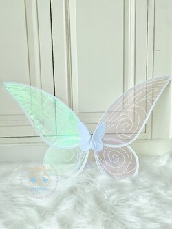 ปีกนางฟ้าสีขาวเหลือบเมทาลิคสวยน่ารัก