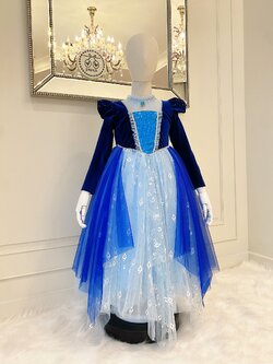 ชุดเจ้าหญิงซินเดอเรลล่าสีนำ้เงินหรูหรา