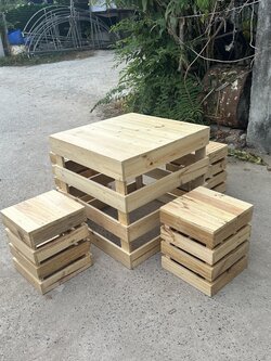 ชุดโต๊ะลังไม้