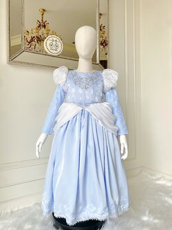 ชุดเจ้าหญิงซินเดอเรลล่าทรงคลาสสิค งาน Super Premium หรูหราอลังการที่สุด