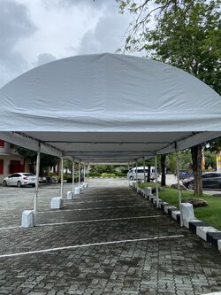เต็นท์เช่าขนาดกว้าง4ยาว8เมตร(4x8) ทรงโค้งสีขาวเหมาะสำหรับงานจัดงานทุกประเภท