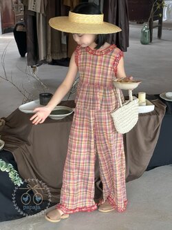 เซตเสื้อแขนกุด+กางเกงขายาวลายสก็อตสีโทนแดง