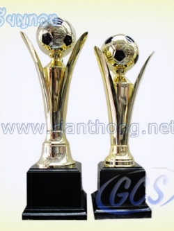 TPF044 ถ้วยรางวัลกีฬาฟุตบอล ฟุตซอล พลาสติกชุบสีทอง ดีไซน์ใหม่ทันสมัย
