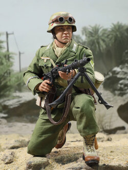 DID D80158 1/6 WWII German Africa Corps WH MG34 Gunner - Bialas