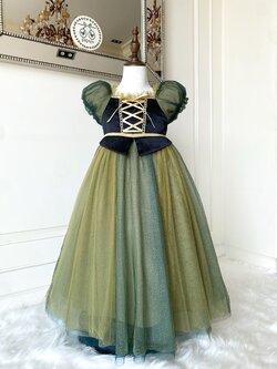 ชุดเจ้าหญิงอันนาแขนตุ๊กตา รุ่นไฮพรีเมี่ยม ดีเทลละเอียด งานสวยมาก