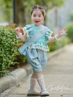 (เซต 4 ชิ้น) ชุดไทยแบรนด์ Chabafah รุ่น ศิรินภา สีฟ้า