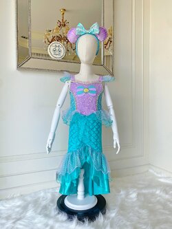 ชุดเจ้าหญิงแอเรียลโทนม่วงและเขียวน้ำเทะเล พร้อมที่คาดผมหูมิกกี้ธีมแอเรียล