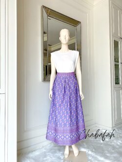 (No. 012) กระโปรงผ้าฝ้ายไทยทอเครื่อง สีม่วงทอลายขอพระราชทาน ทรงทวิส แบรนด์ Chabafah (ชบาฟ้า)
